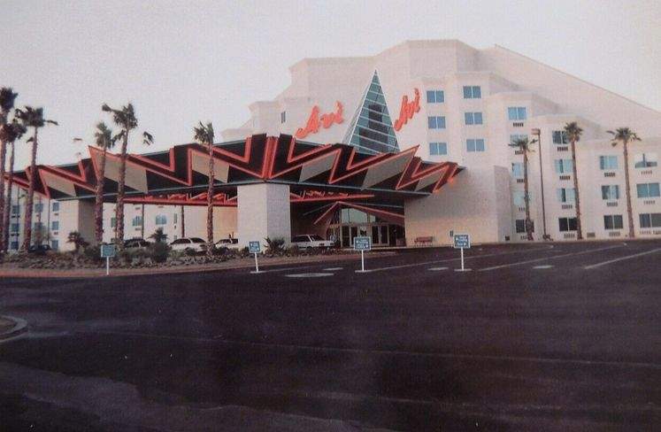 Avi Resort Casino