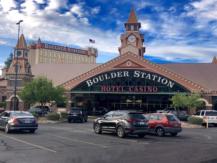 Boulder Station