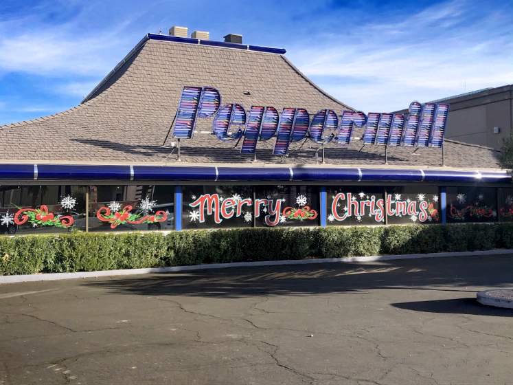 Peppermill Restaurant and Fireside Lounge