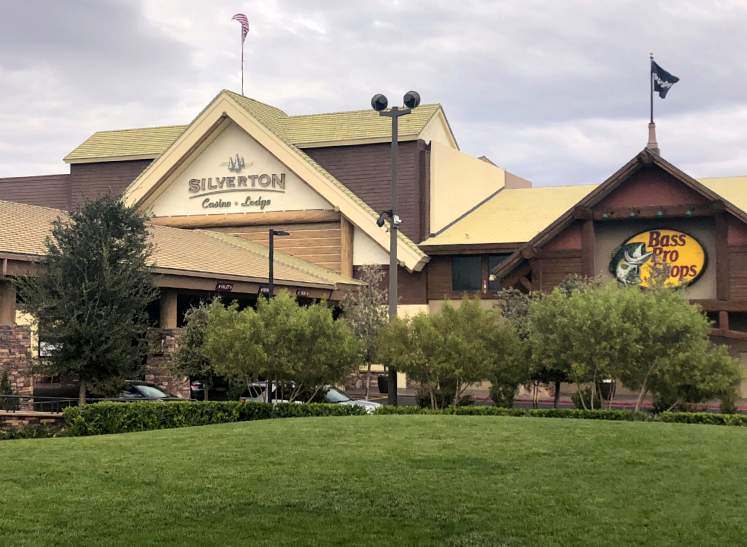 Silverton Casino Hotel